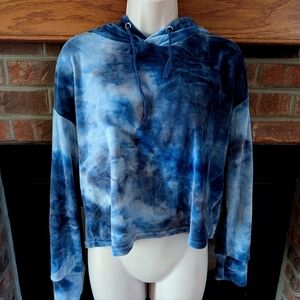 Super Soft 3/4 Sleeve Cropped Blue Tie-Dye Hoodie Size Medium